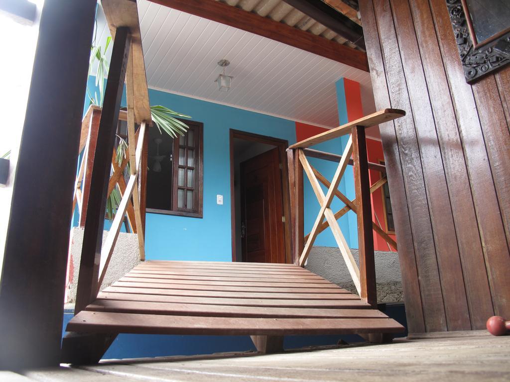 Suites Cantinho Da Pedra Abraão Zimmer foto