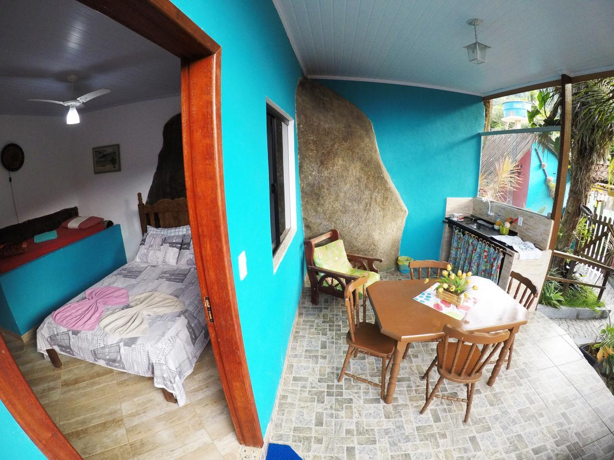 Suites Cantinho Da Pedra Abraão Exterior foto