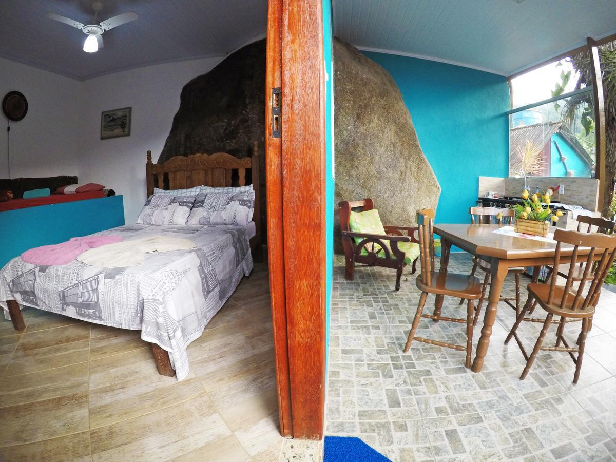 Suites Cantinho Da Pedra Abraão Exterior foto